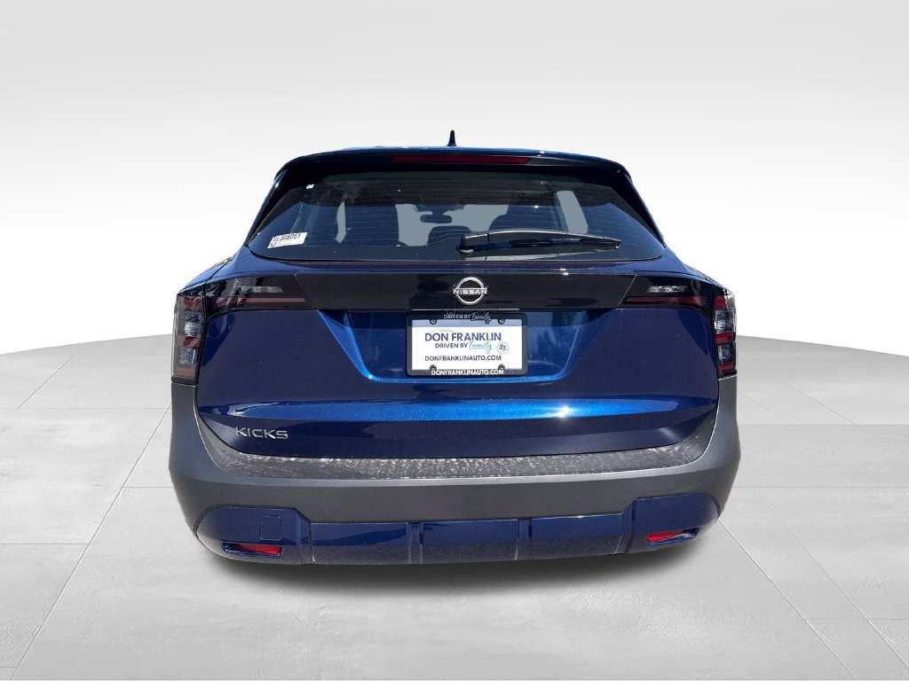 New 2027 Nissan Kicks S FWD image 4