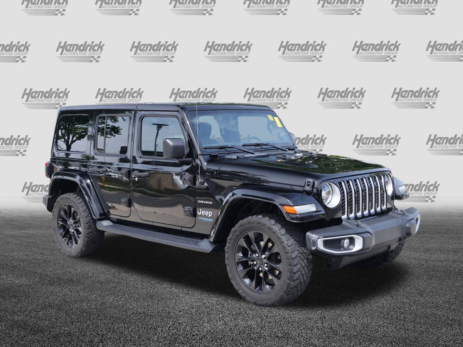 Used 2021 Jeep Wrangler Unlimited Sahara image 2