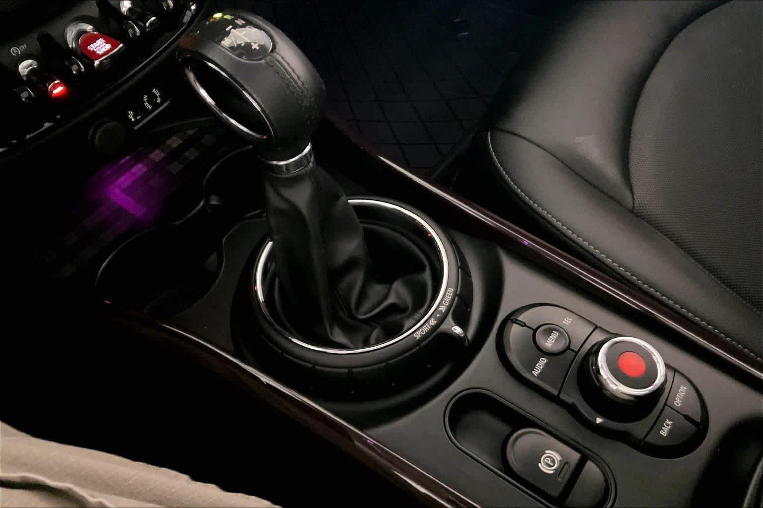 Used 2016 MINI Cooper Clubman FWD image 15