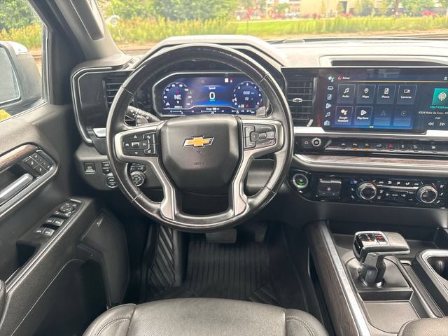 Used 2023 Chevrolet Silverado 1500 LTZ AWD/4WD image 13