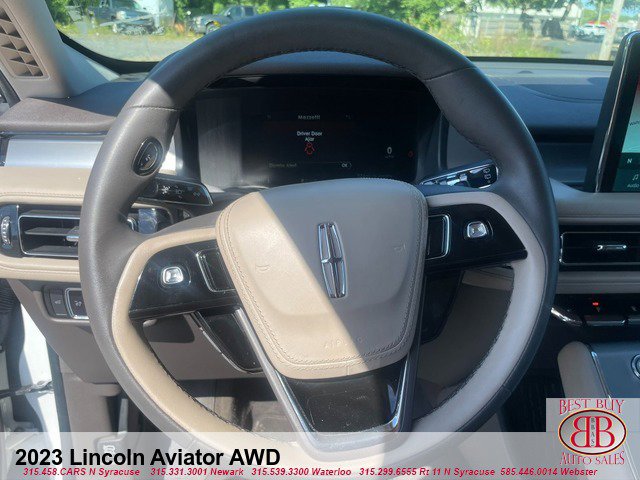 Used 2023 Lincoln Aviator AWD image 14