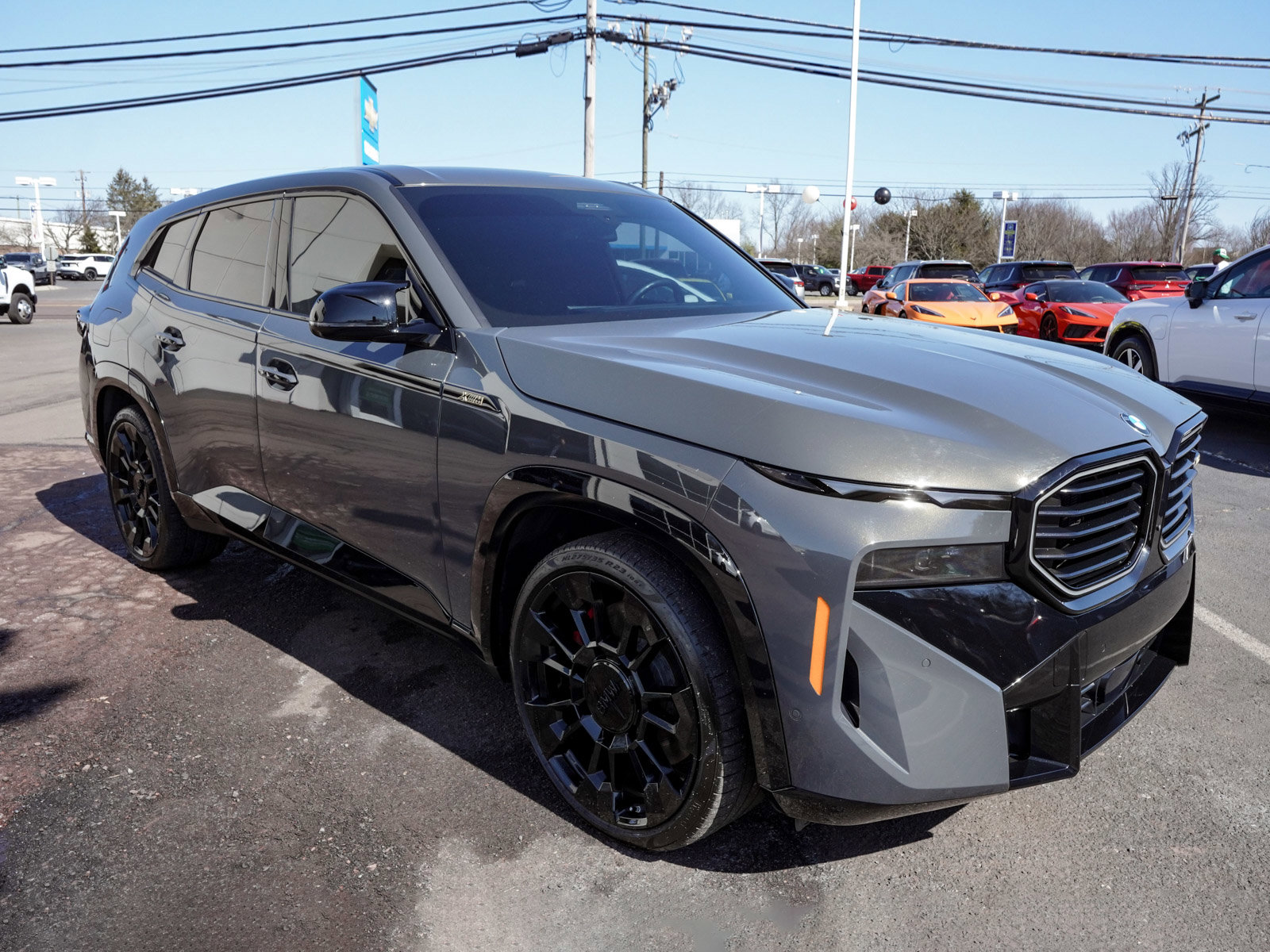 Used 2025 BMW XM image 3