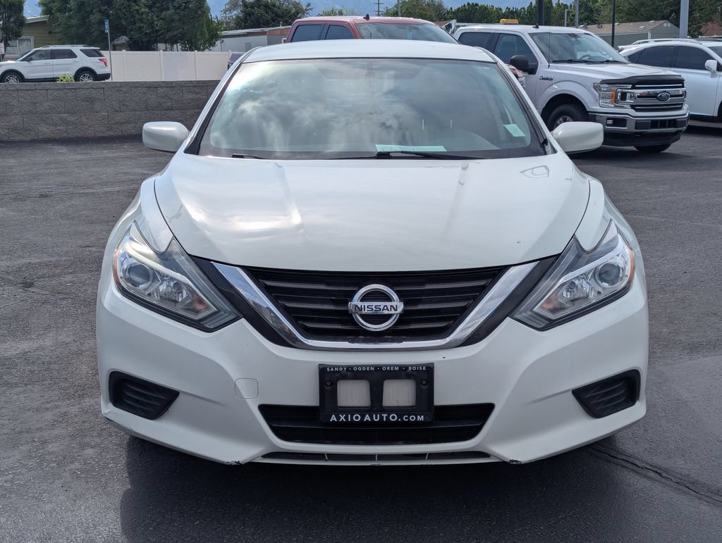 Used 2017 Nissan Altima 2.5 S w/ Power Driver Seat Package FWD image 10