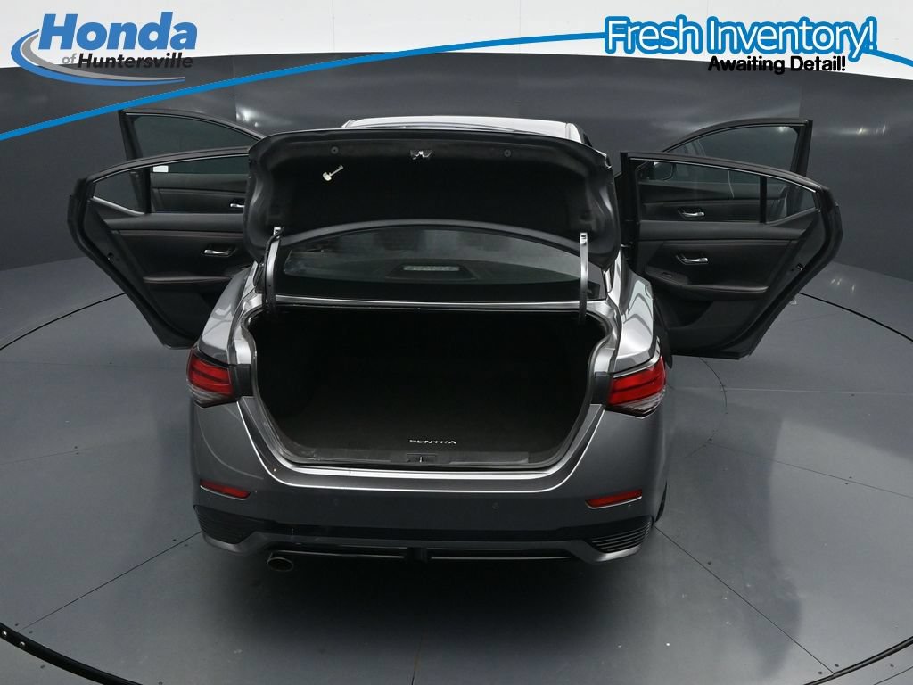 Used 2025 Nissan Sentra SR FWD image 47