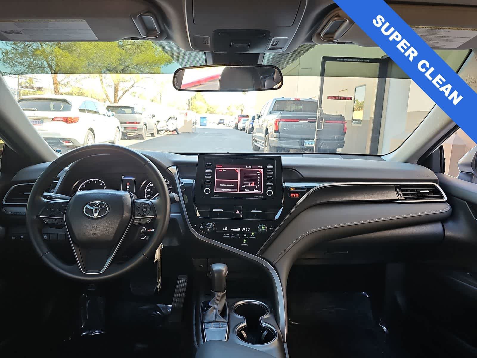 Used 2024 Toyota Camry SE FWD image 14