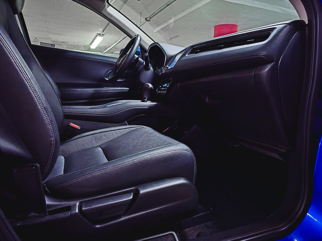 Used 2020 Honda HR-V EX-L image 32
