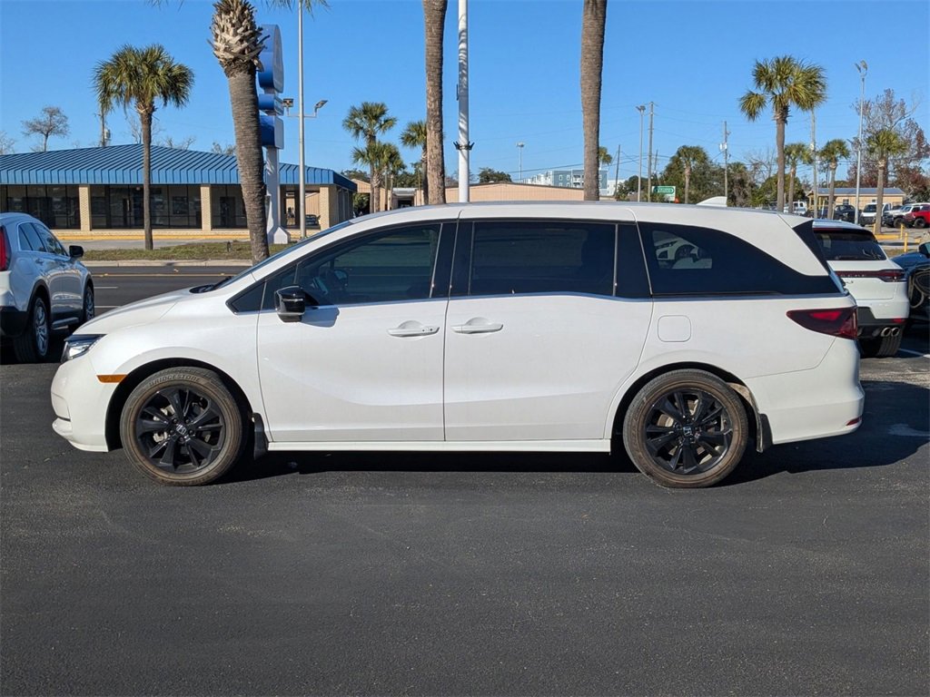 Used 2024 Honda Odyssey Sport image 9