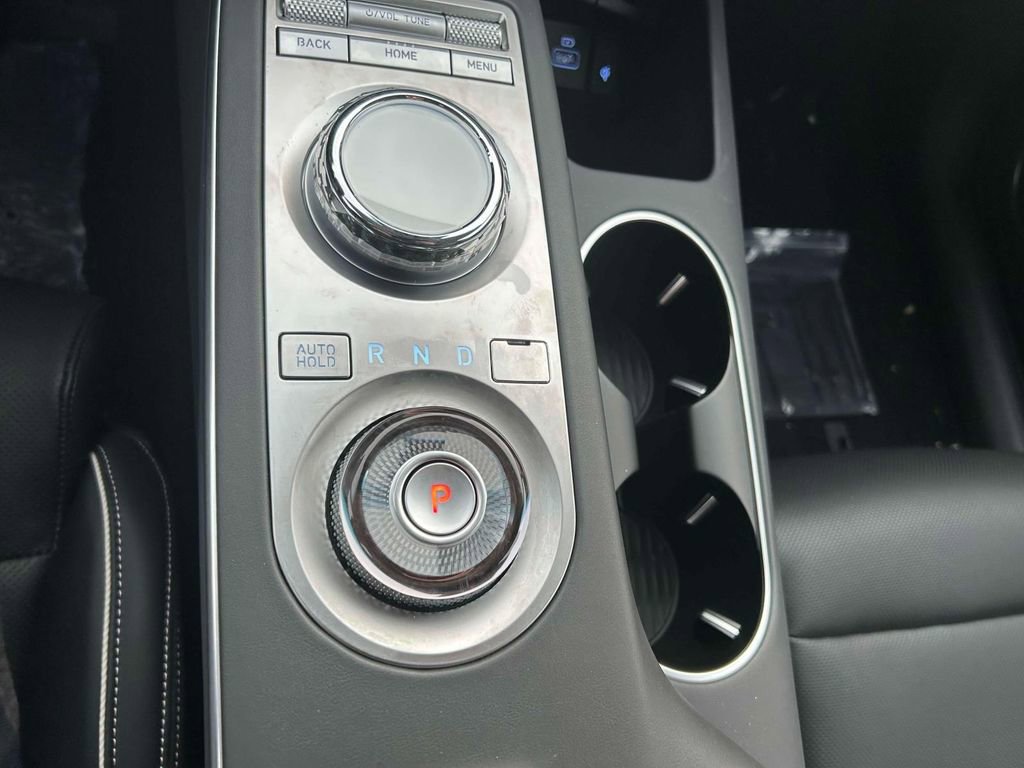 New 2025 Genesis Electrified GV70 Advanced w/ Prestige Package image 19