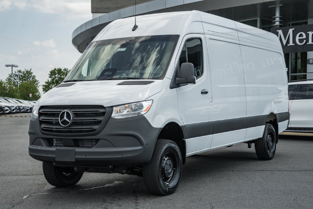 New 2026 Mercedes-Benz Sprinter 2500 image 3