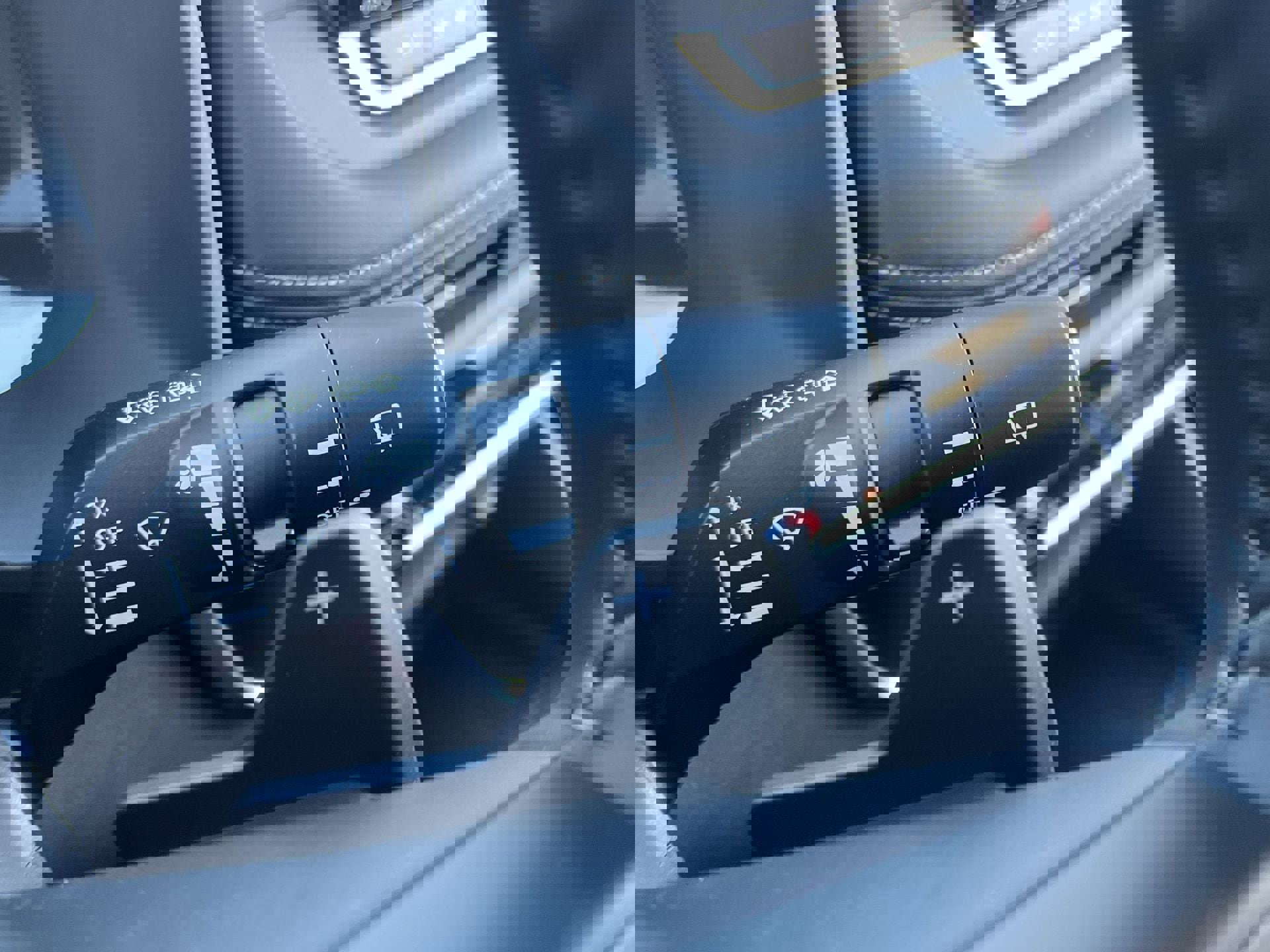 New 2026 Nissan Rogue SV image 10