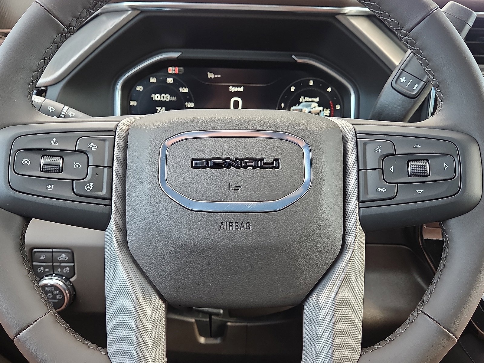 New 2026 GMC Sierra 2500 Denali w/ Denali Reserve Package image 12