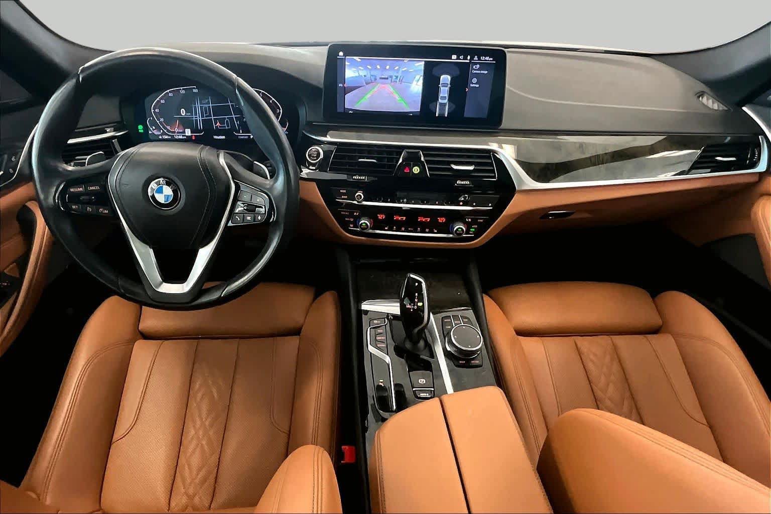 Used 2023 BMW 530i w/ Premium Package RWD image 13