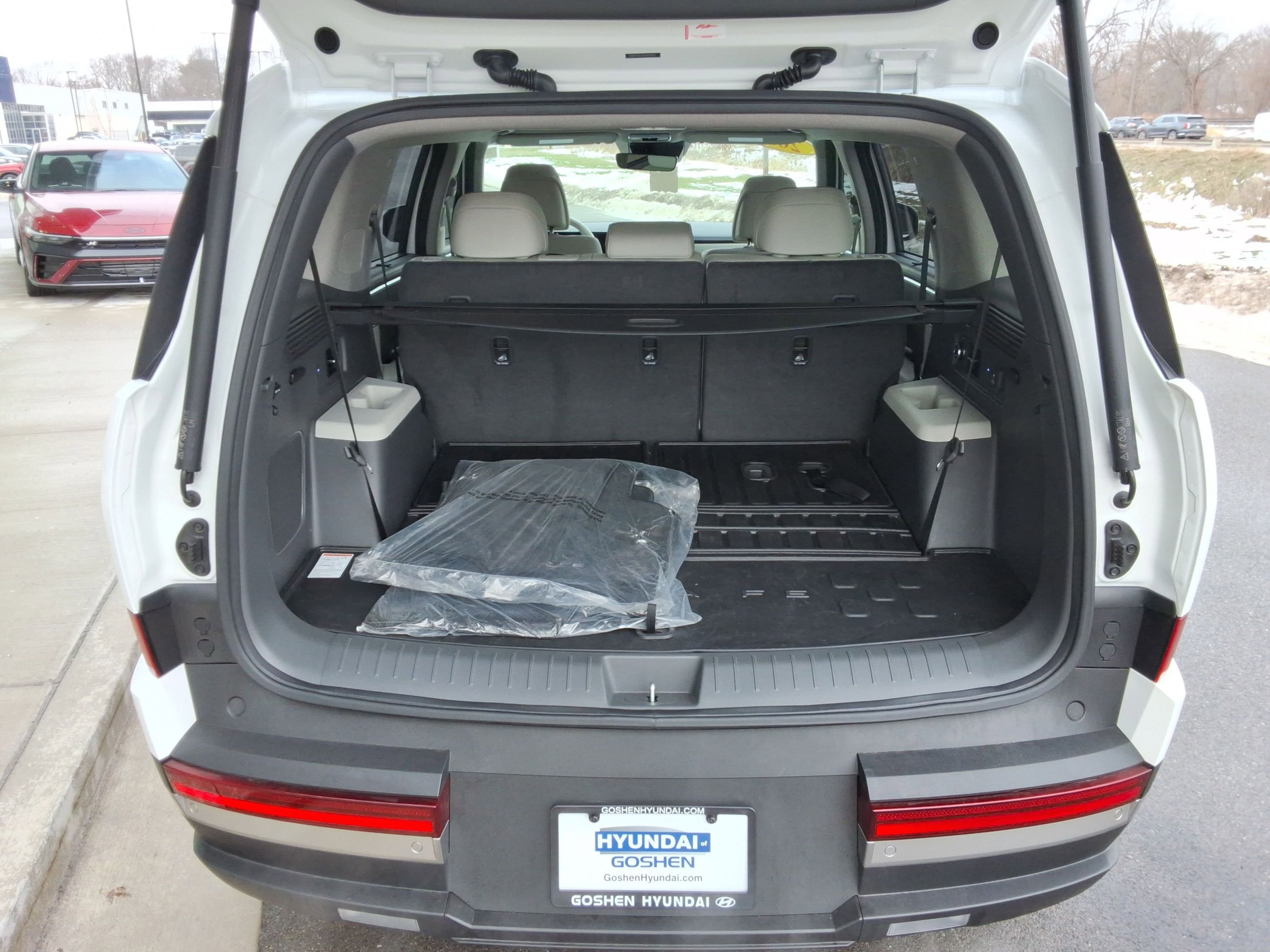 Used 2025 Hyundai Santa Fe Limited image 30