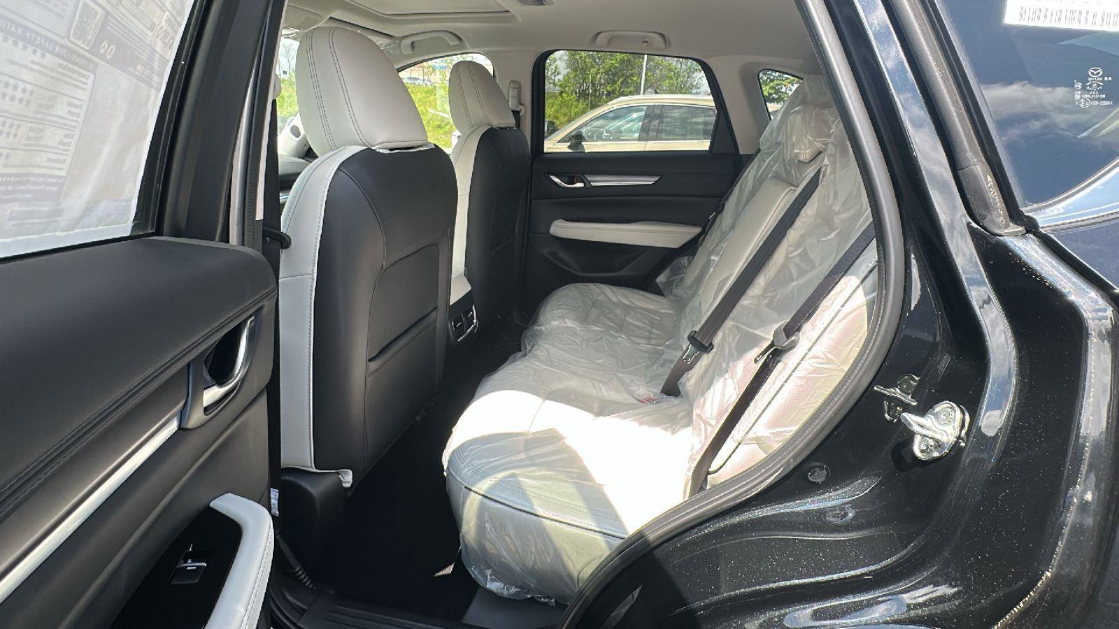 New 2025 MAZDA CX-5 AWD 2.5 S w/ Premium Plus Pkg image 16