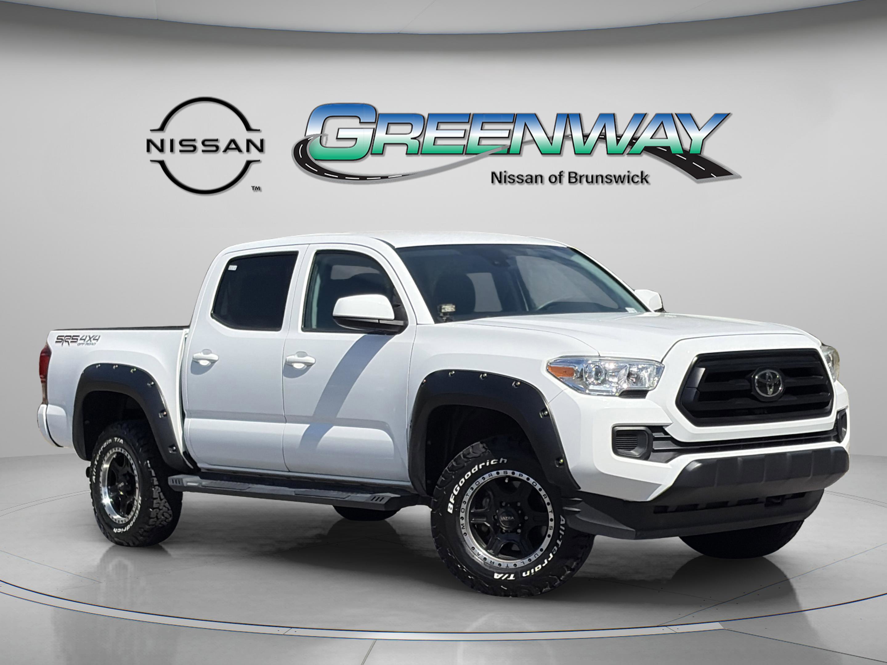 Used 2020 Toyota Tacoma SR AWD/4WD video 1
