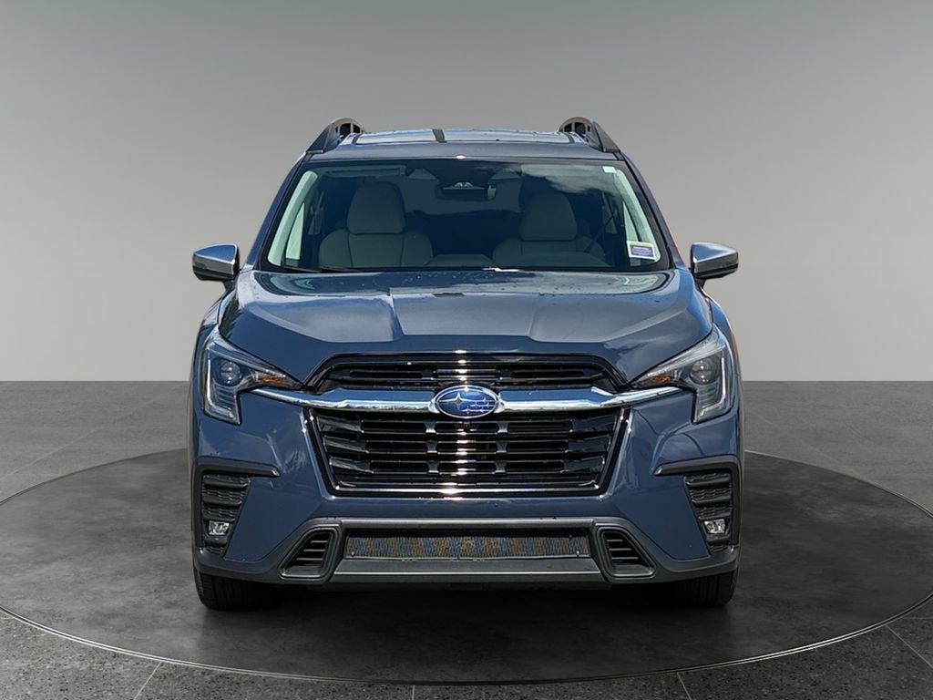 Used 2023 Subaru Ascent Limited w/ Technology Package AWD/4WD image 2