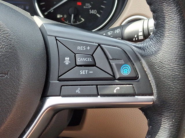 Used 2020 Nissan Rogue SV w/ Premium Package image 21