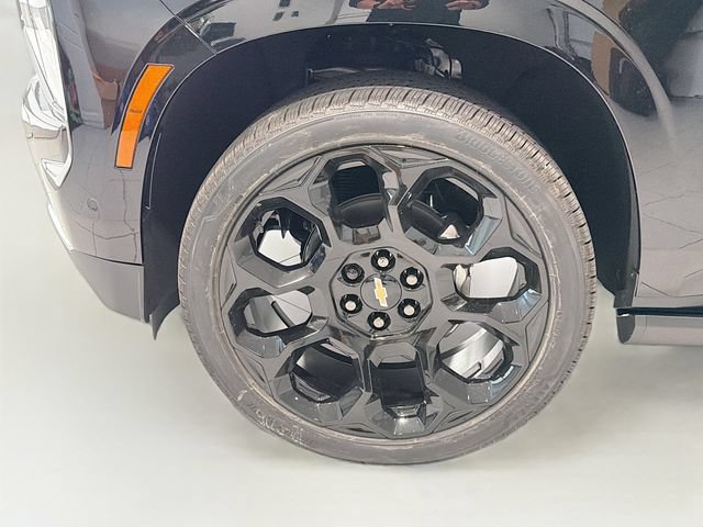 New 2026 Chevrolet Suburban High Country AWD/4WD image 29