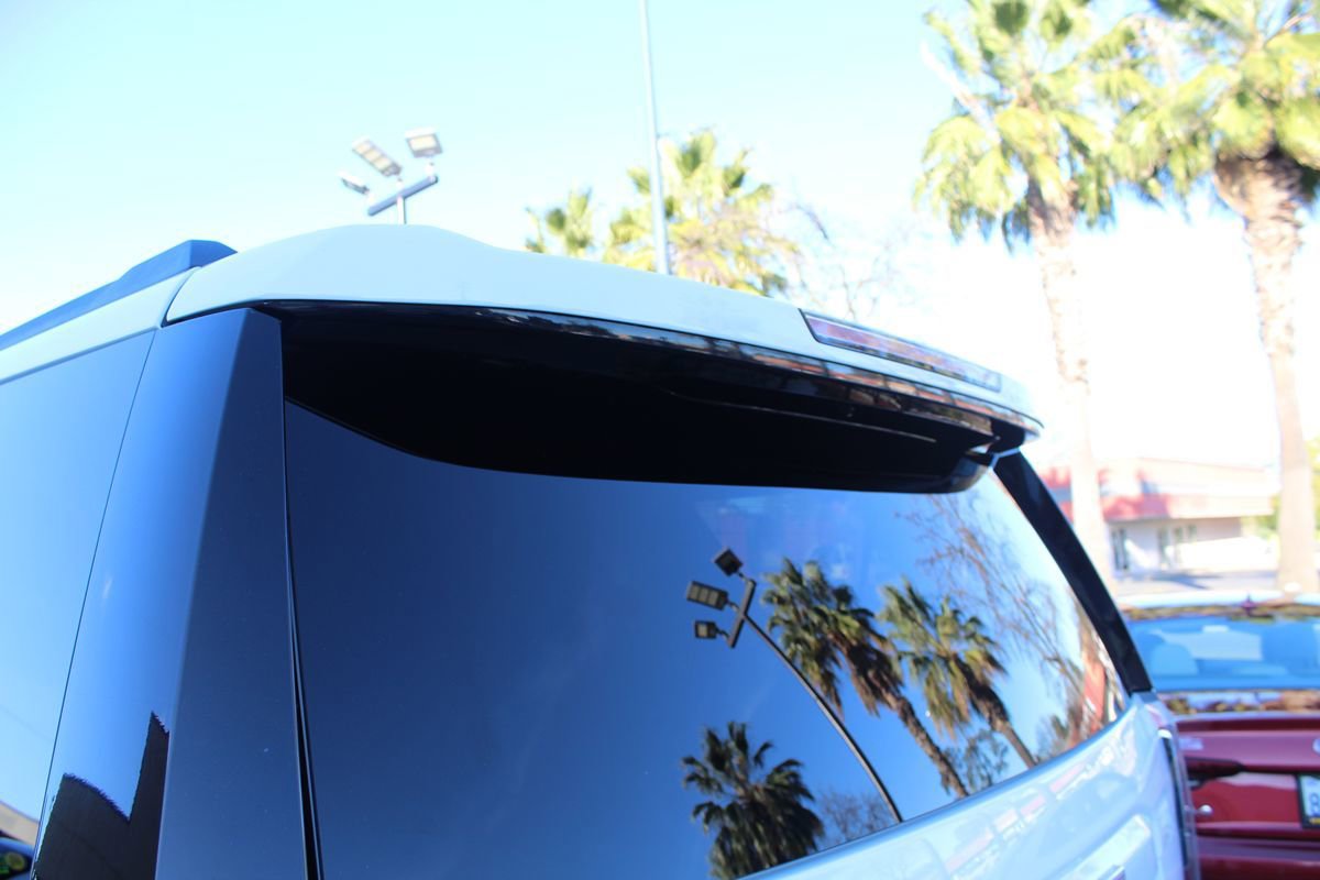 Used 2016 GMC Yukon SLE image 16