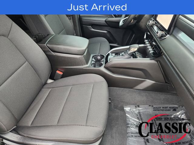 Used 2024 Chevrolet Colorado LT w/ LT Convenience Package II AWD/4WD image 25
