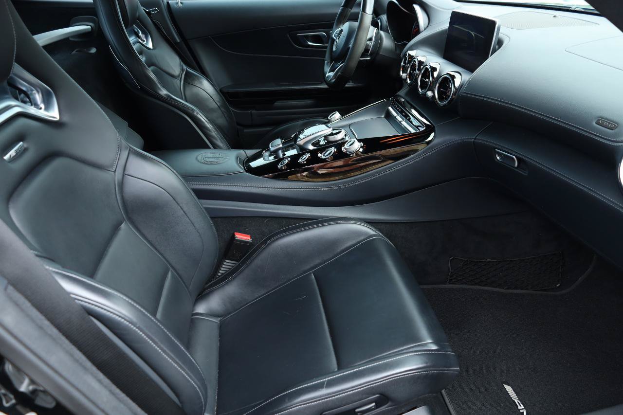Used 2016 Mercedes-Benz AMG GT S image 4