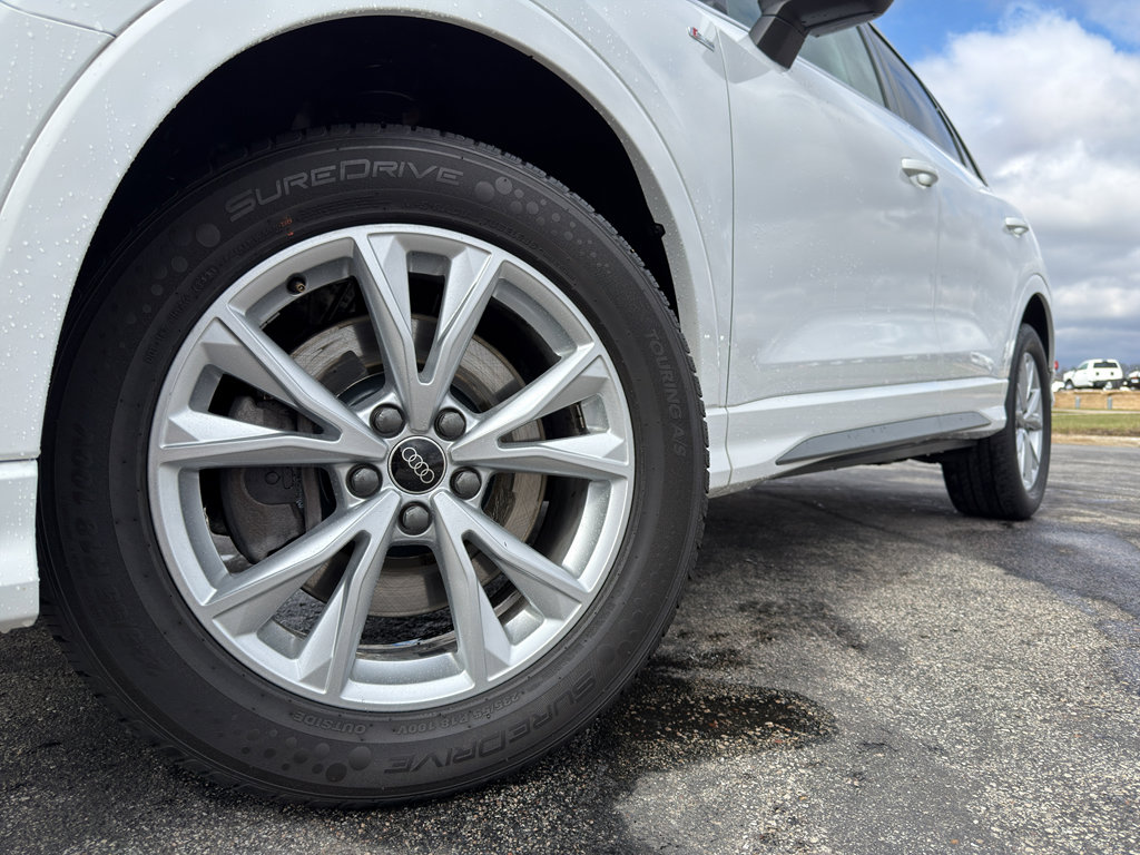 Used 2024 Audi Q3 2.0T Premium image 10