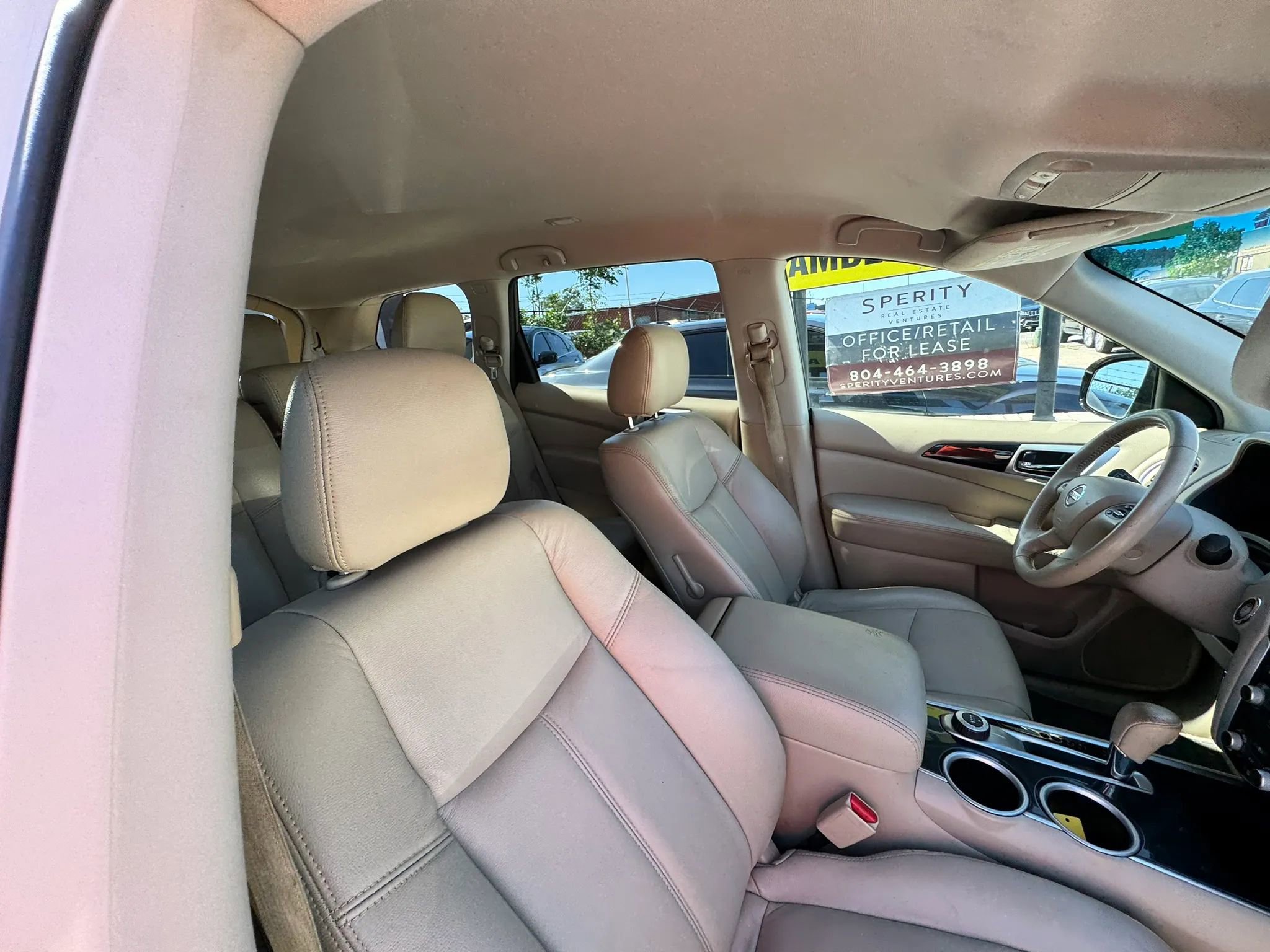 Used 2014 Nissan Pathfinder SV AWD/4WD image 23