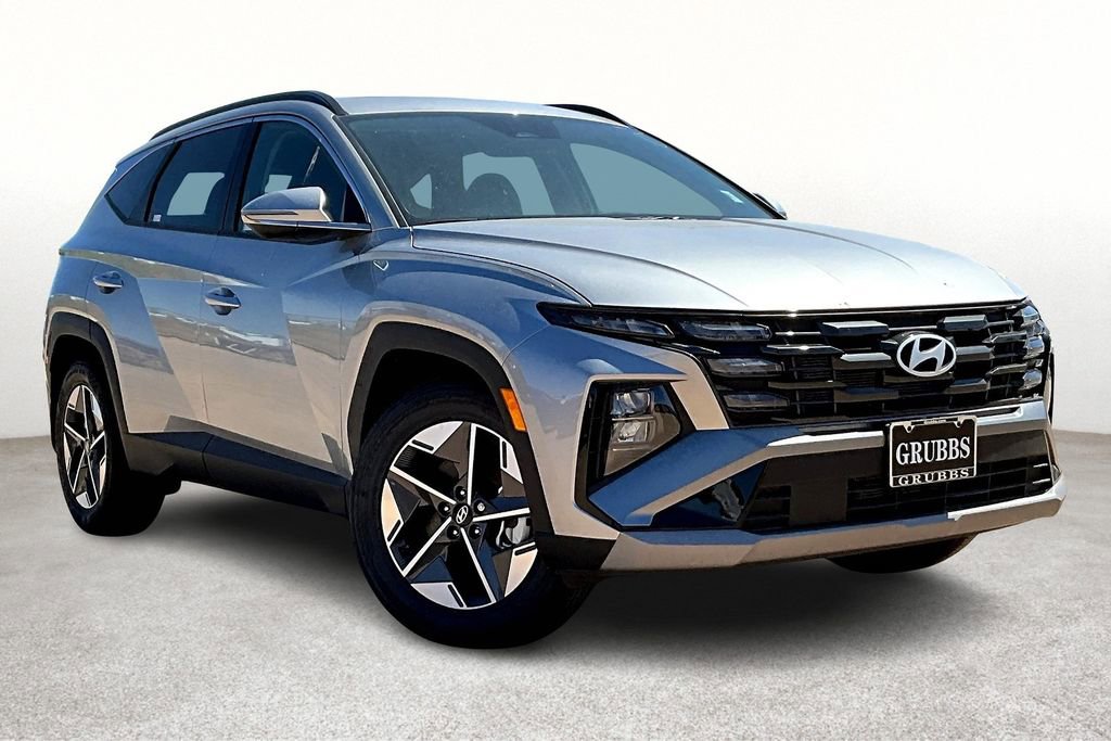 Used 2025 Hyundai Tucson SEL image 2