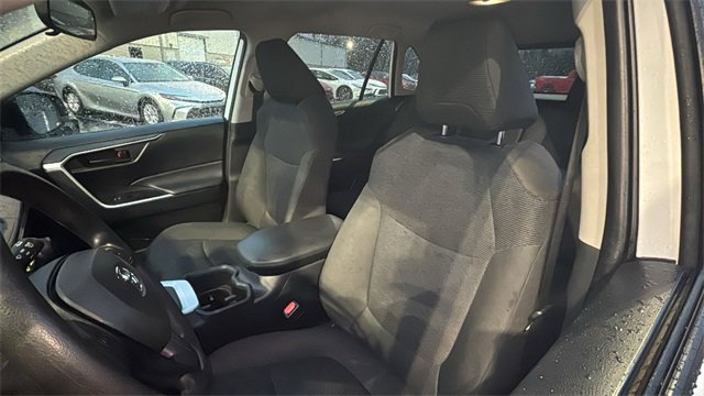 Used 2024 Toyota RAV4 LE image 25