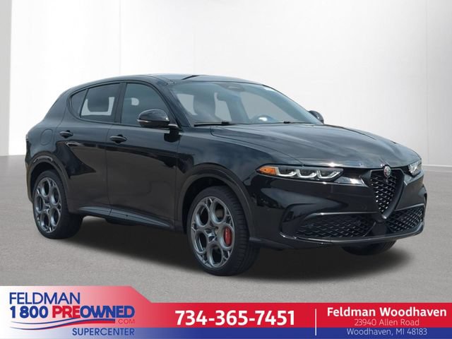 Used 2024 Alfa Romeo Tonale Veloce w/ Active Assist Package AWD/4WD image 1