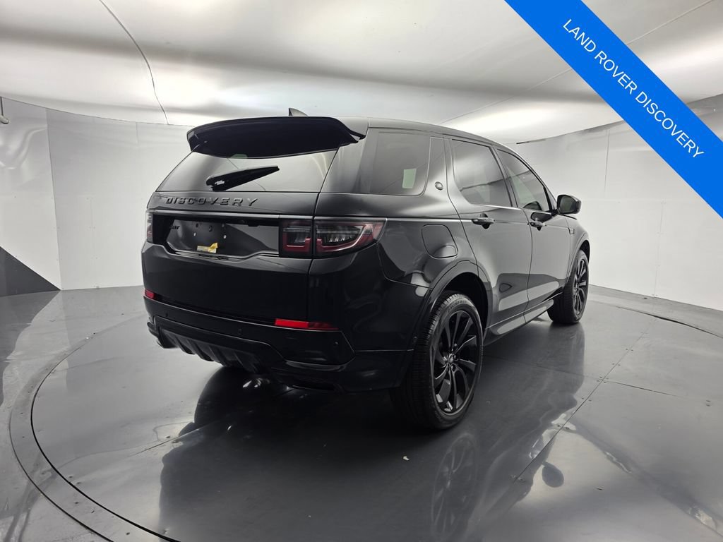 Used 2024 Land Rover Discovery Sport Dynamic SE AWD/4WD image 4