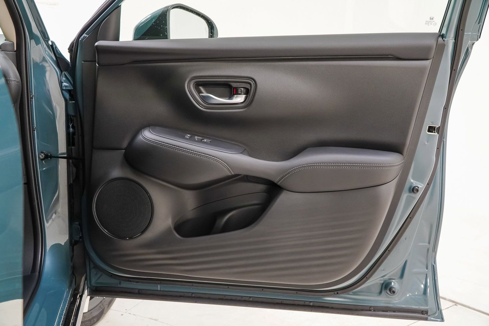 New 2026 Honda HR-V EX-L image 33