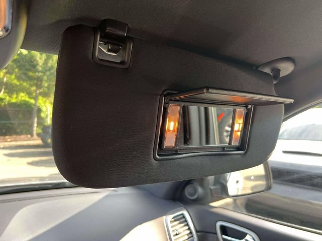 Used 2021 Jeep Grand Cherokee Laredo X AWD/4WD image 13