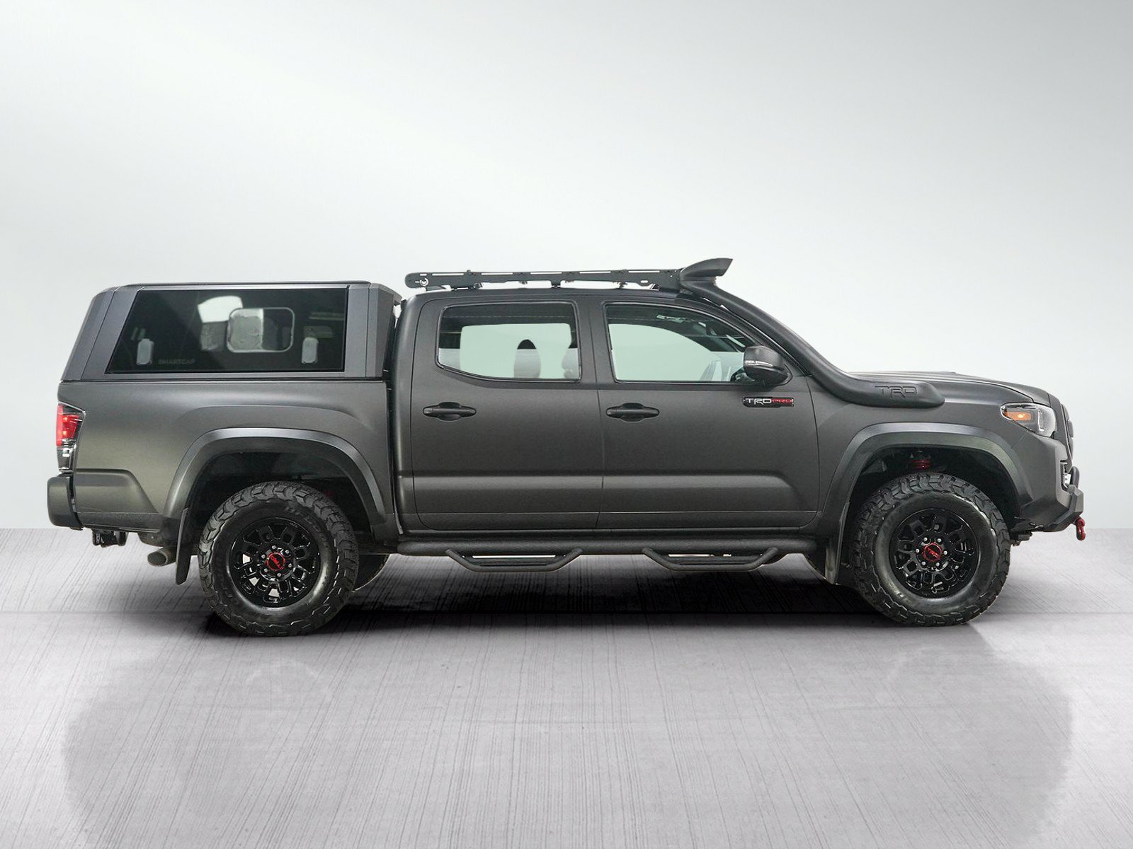 Used 2019 Toyota Tacoma TRD Off-Road AWD/4WD image 6