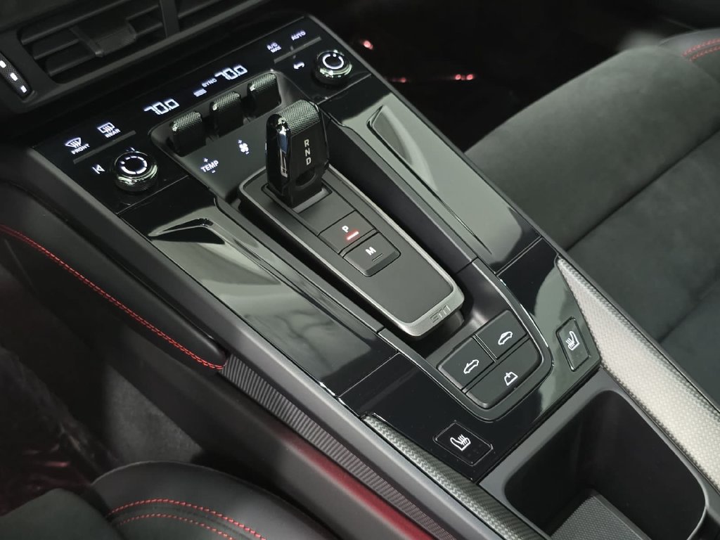 Certified 2025 Porsche 911 Carrera 4 GTS AWD/4WD image 20