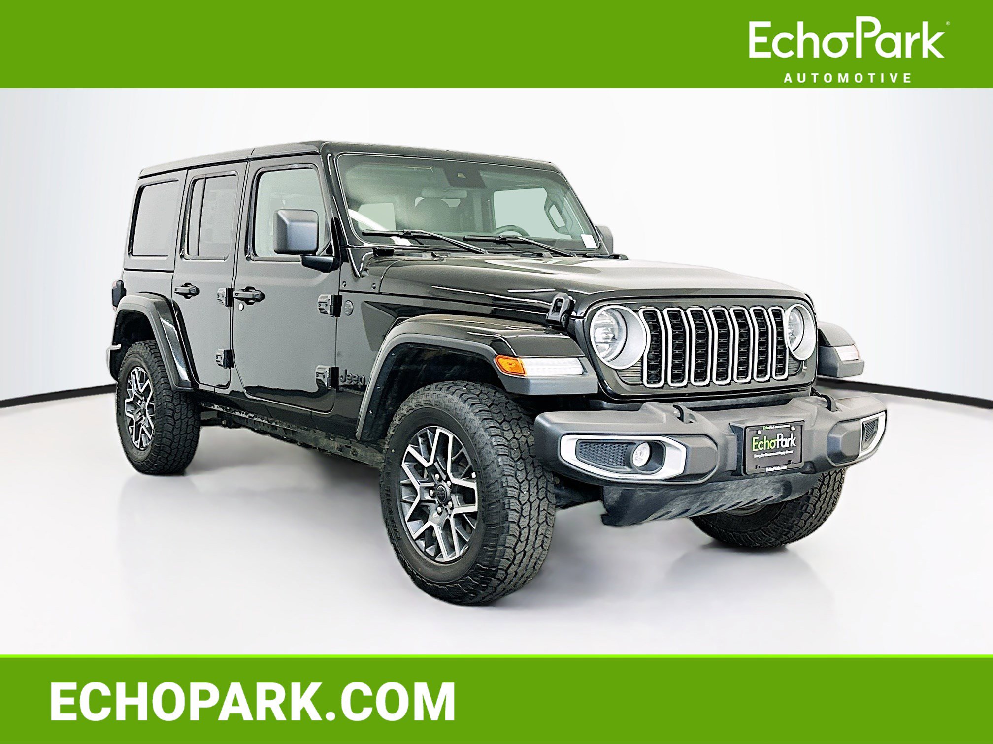 Used 2025 Jeep Wrangler Unlimited Sahara AWD/4WD image 1