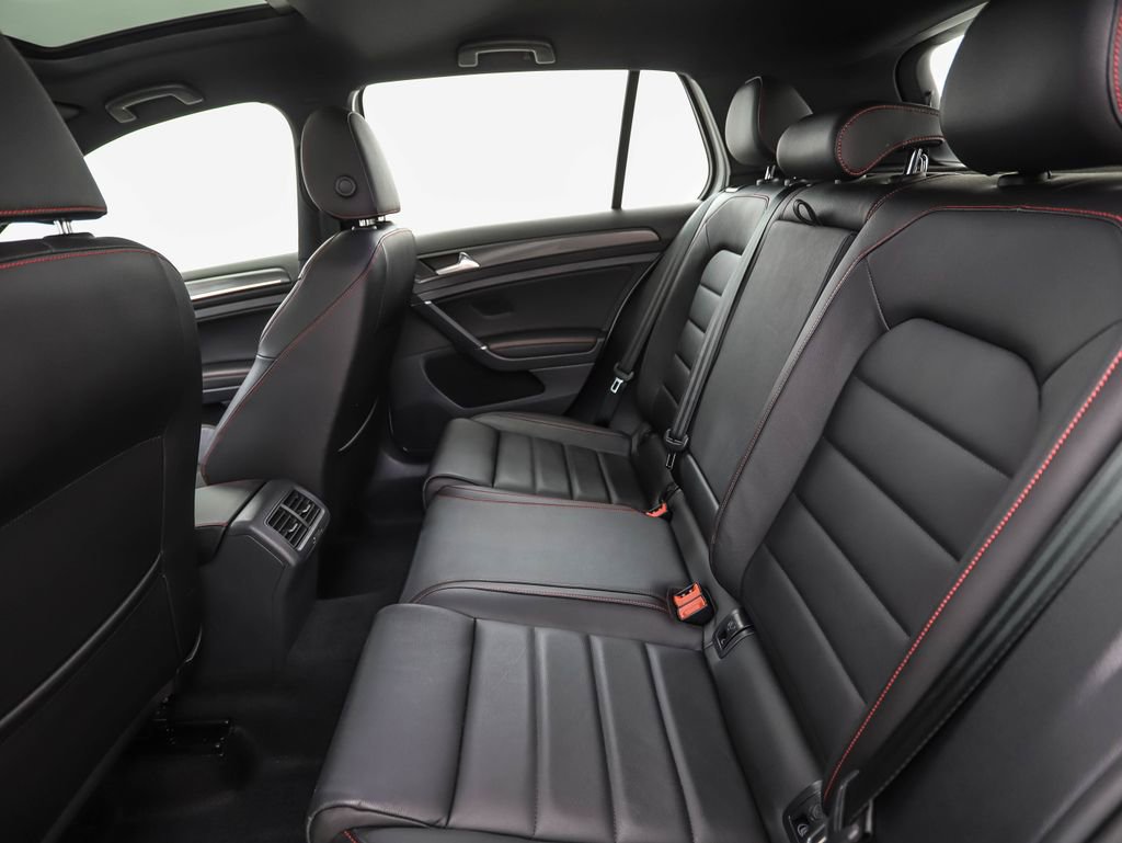 Used 2019 Volkswagen GTI SE w/ SE Experience Package image 21