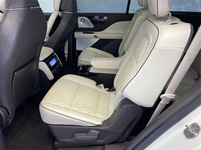 Used 2022 Lincoln Aviator Black Label w/ Dynamic Handling Package image 32