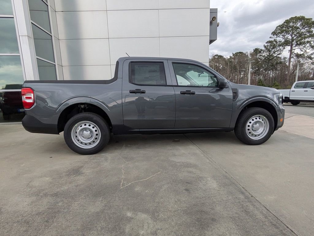 New 2026 Ford Maverick XL image 3