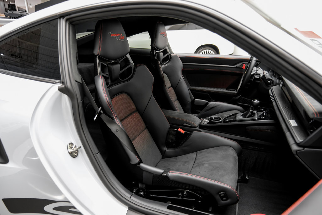Used 2025 Porsche 911 GT3 RS RWD image 44