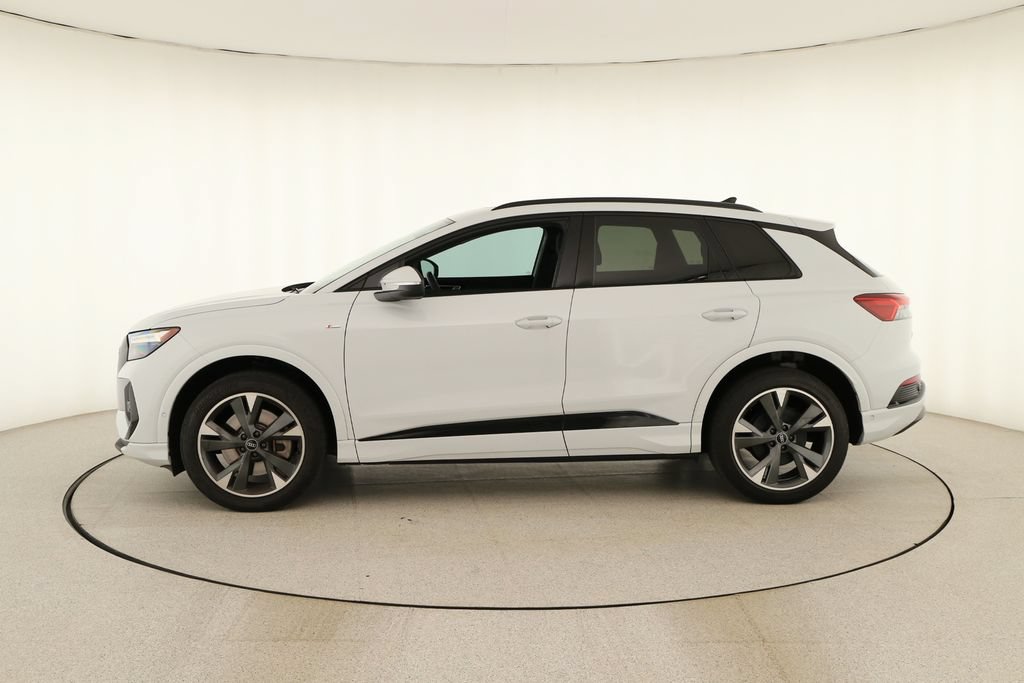 Certified 2023 Audi Q4 e-tron Premium Plus w/ Premium Plus AWD/4WD image 2