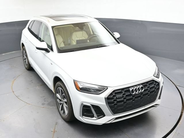 Used 2023 Audi Q5 2.0T Premium Plus w/ Premium Plus Package AWD/4WD image 43