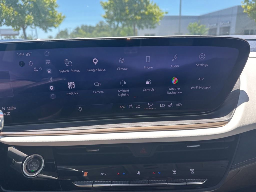 Used 2025 Buick Envision Avenir AWD/4WD image 22