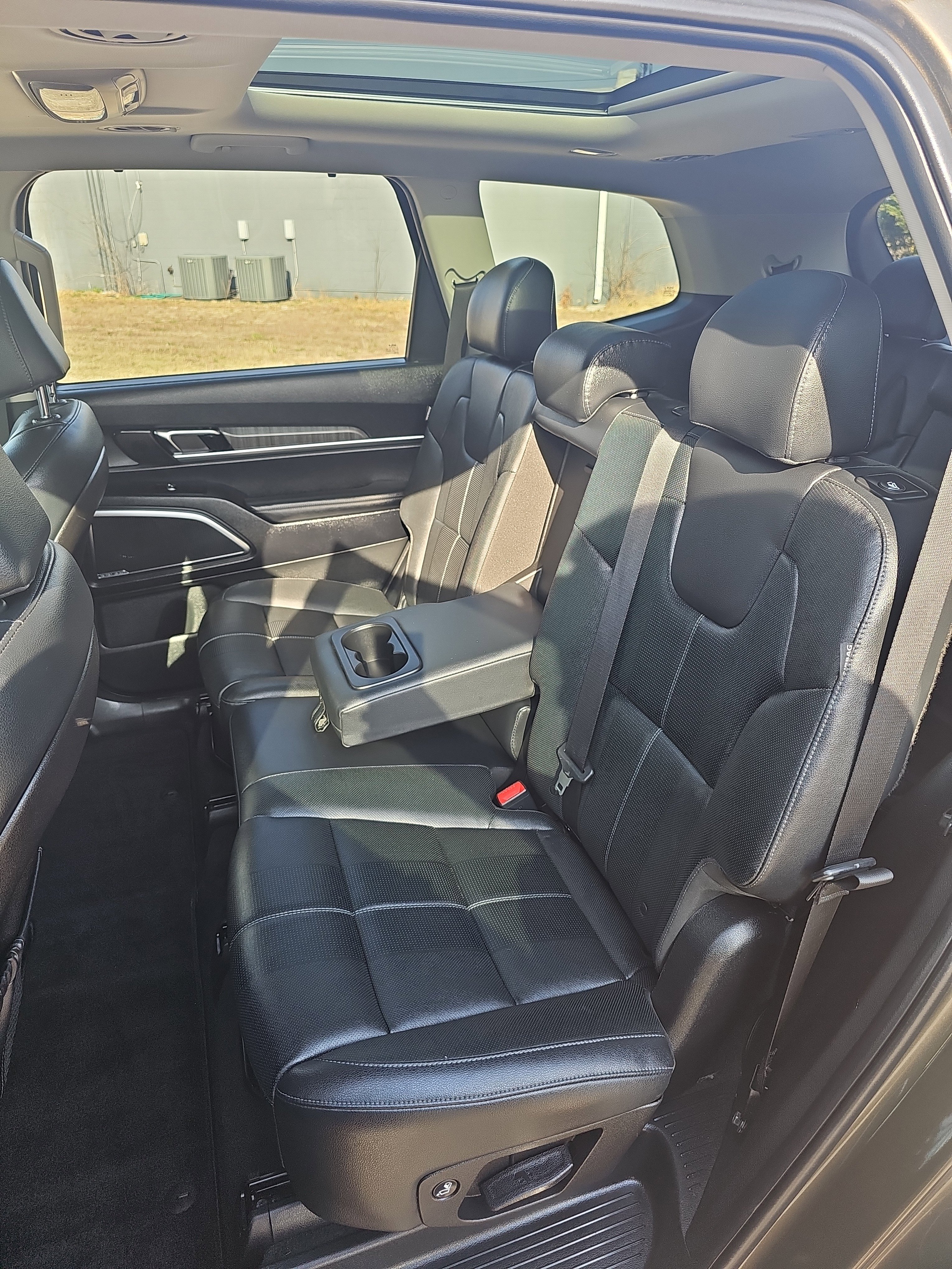 Used 2023 Kia Telluride SX X-Pro image 17