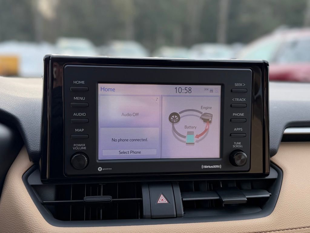 Used 2021 Toyota RAV4 XLE image 15