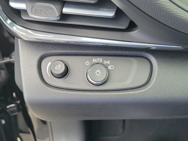 New 2026 Buick Envista Sport Touring w/ Convenience I Package FWD image 21