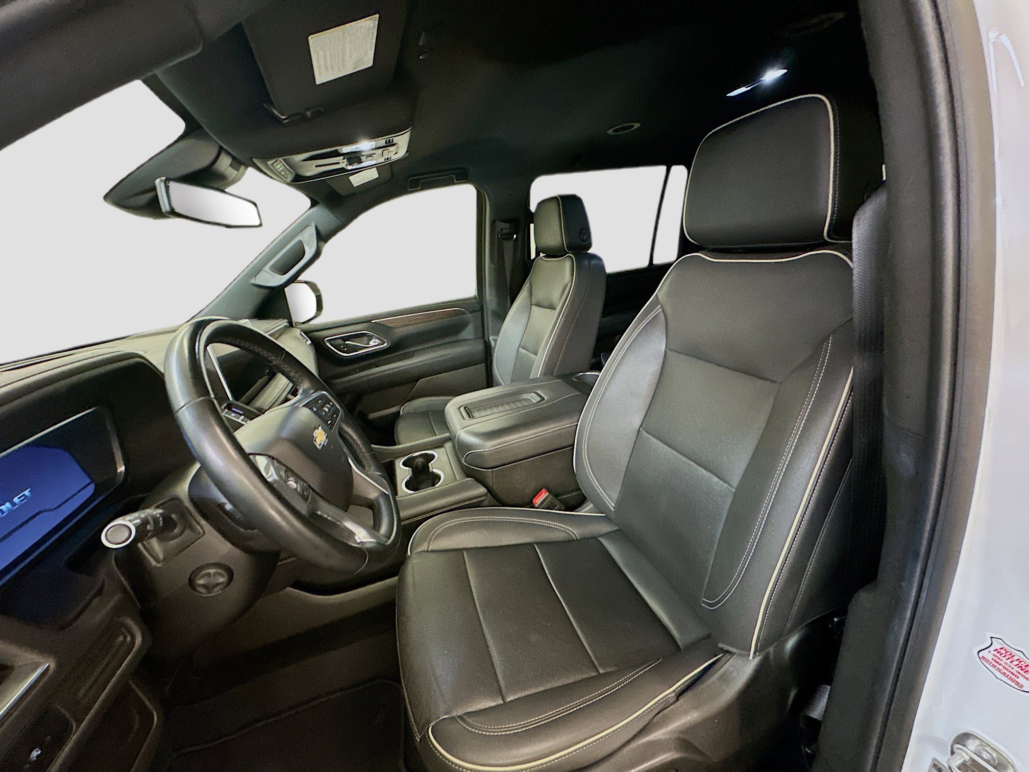 Used 2023 Chevrolet Suburban Premier image 13