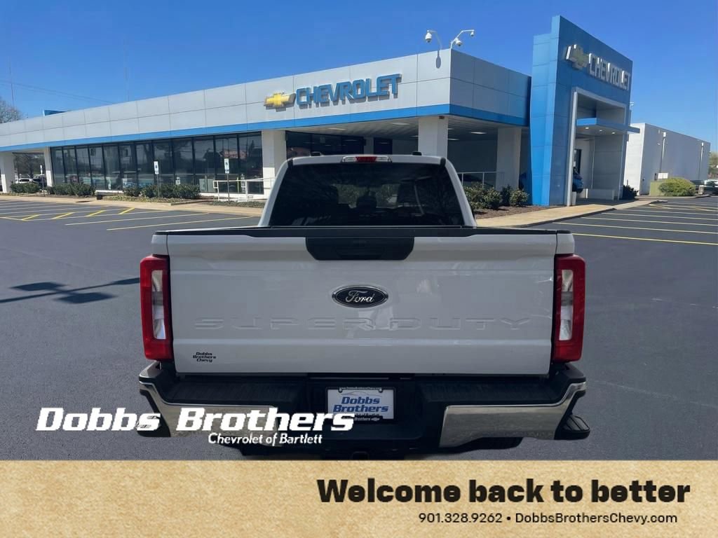 Used 2025 Ford F250 XLT image 4