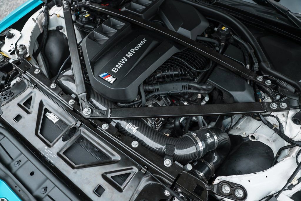 Used 2022 BMW M4 Competition w/ M Carbon Exterior Package image 32