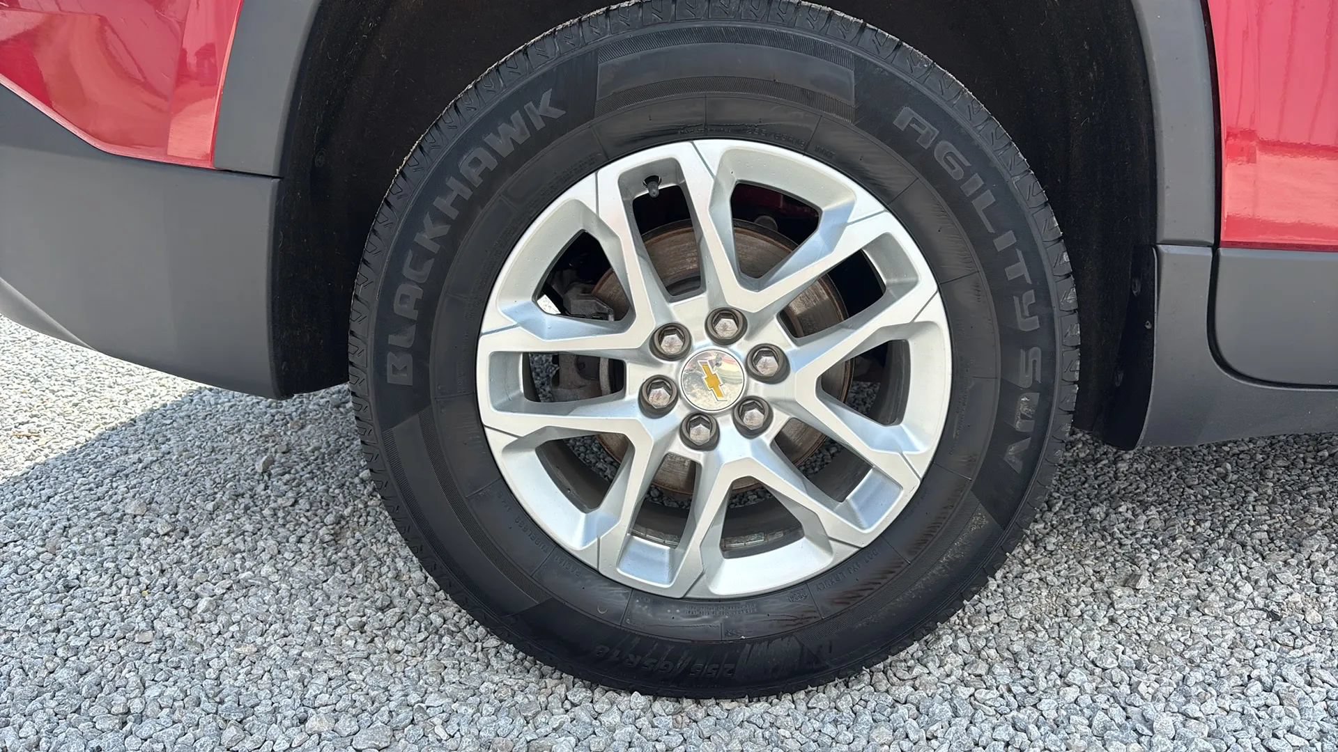 Used 2019 Chevrolet Traverse LT FWD image 7